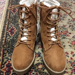 Universal Thread Faux Fur Boots NWT